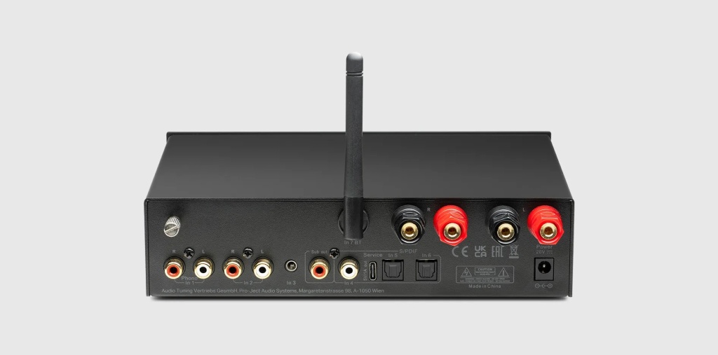 CAS-2-Stereo-Box-E-black.jpg