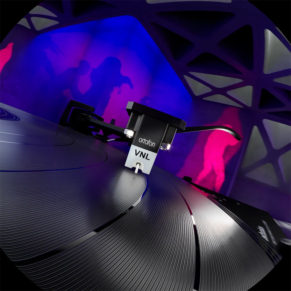 Ortofon_VNL_TRIX_-_Groove_view_1920x1920_59ab687d-5aea-4a52-804e-5c2d3ee8b75f.png
