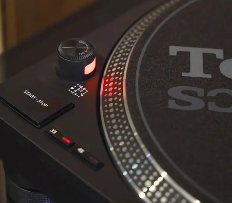TECHNICS Проигрыватель SL-1210MK7EE ЧЕРНЫЙ, Kinodrive.kz &mdash; фото 4
