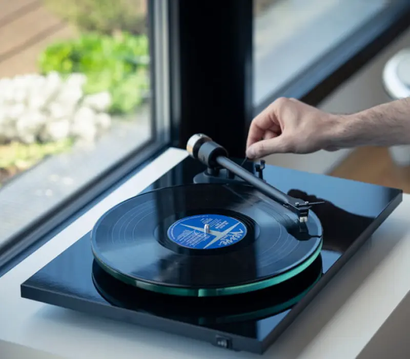 PRO-JECT Проигрыватель пластинок T2 ЧЕРНЫЙ EAN:9120129860703, Kinodrive.kz &mdash; фото 2