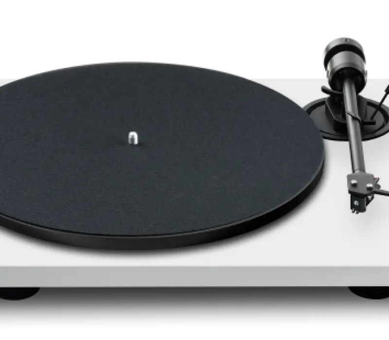 PRO-JECT Проигрыватель пластинок Е1.2 Pick It MM БЕЛЫЙ EAN:9120137901092, Kinodrive.kz — фото 1
