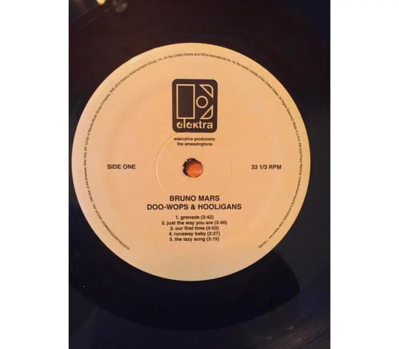 Виниловая пластинка Bruno Mars – Doo-Wops & Hooligans, Kinodrive.kz — фото 3