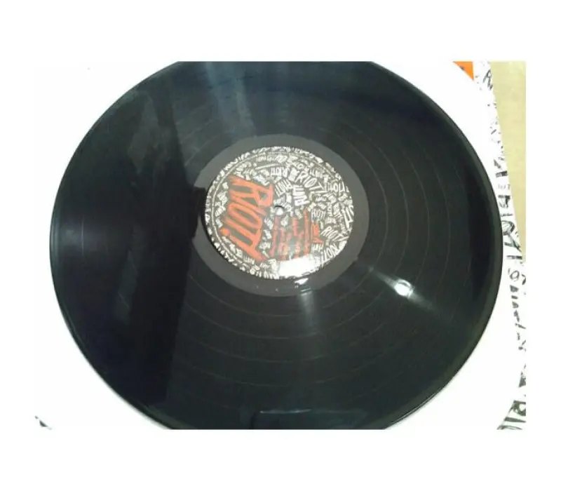 Виниловая пластинка Paramore – Riot!, Kinodrive.kz — фото 4