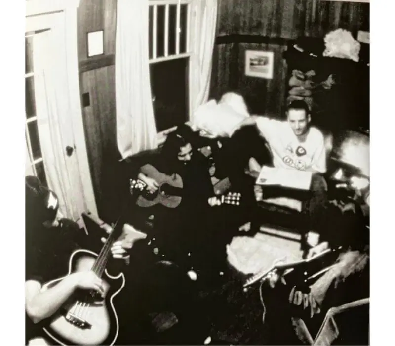 Виниловая пластинка Pearl Jam – Rearviewmirror (Greatest Hits 1991-2003: Volume 1), Kinodrive.kz — фото 2