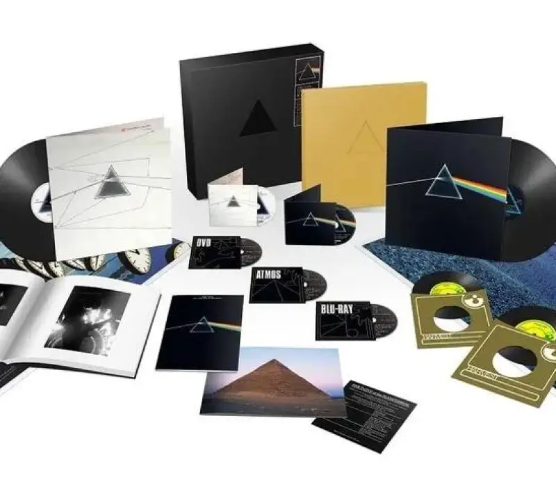Виниловая пластинка Pink Floyd – The Dark Side Of The Moon (50th Anniversary Edition Box Set), Kinodrive.kz — фото 2