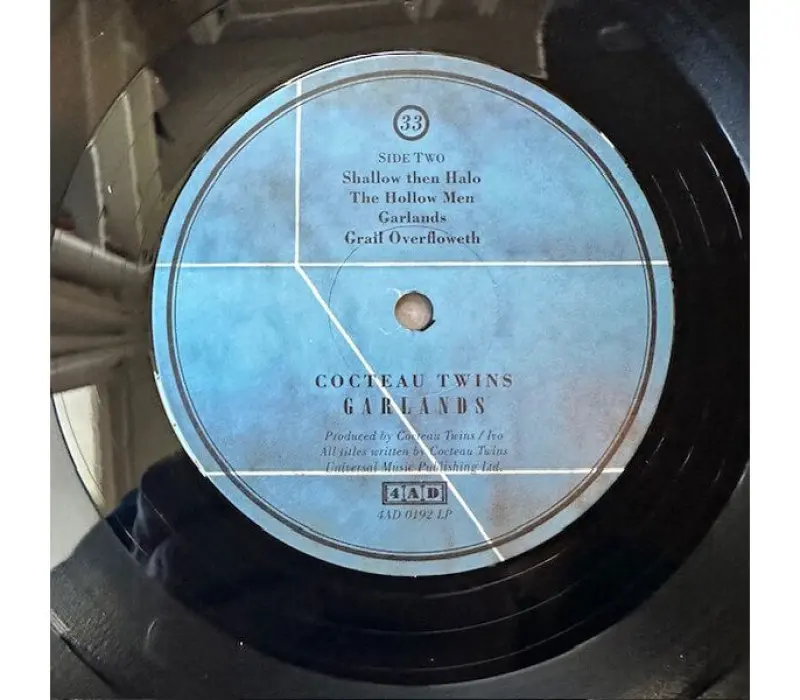 Виниловая пластинка COCTEAU TWINS - Garlands, Kinodrive.kz — фото 6