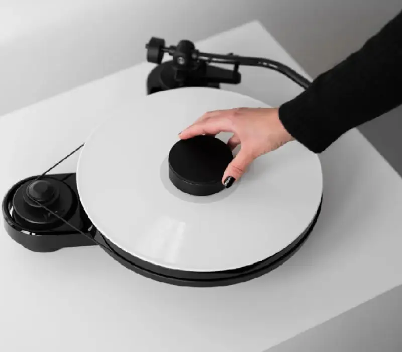 PRO-JECT Зажим для пластинки Puck S СЕРЕБРО EAN:9120122297506, Kinodrive.kz &mdash; фото 2