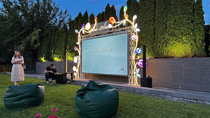 Кинотеатр под открытым небом в Villa dei Fiori