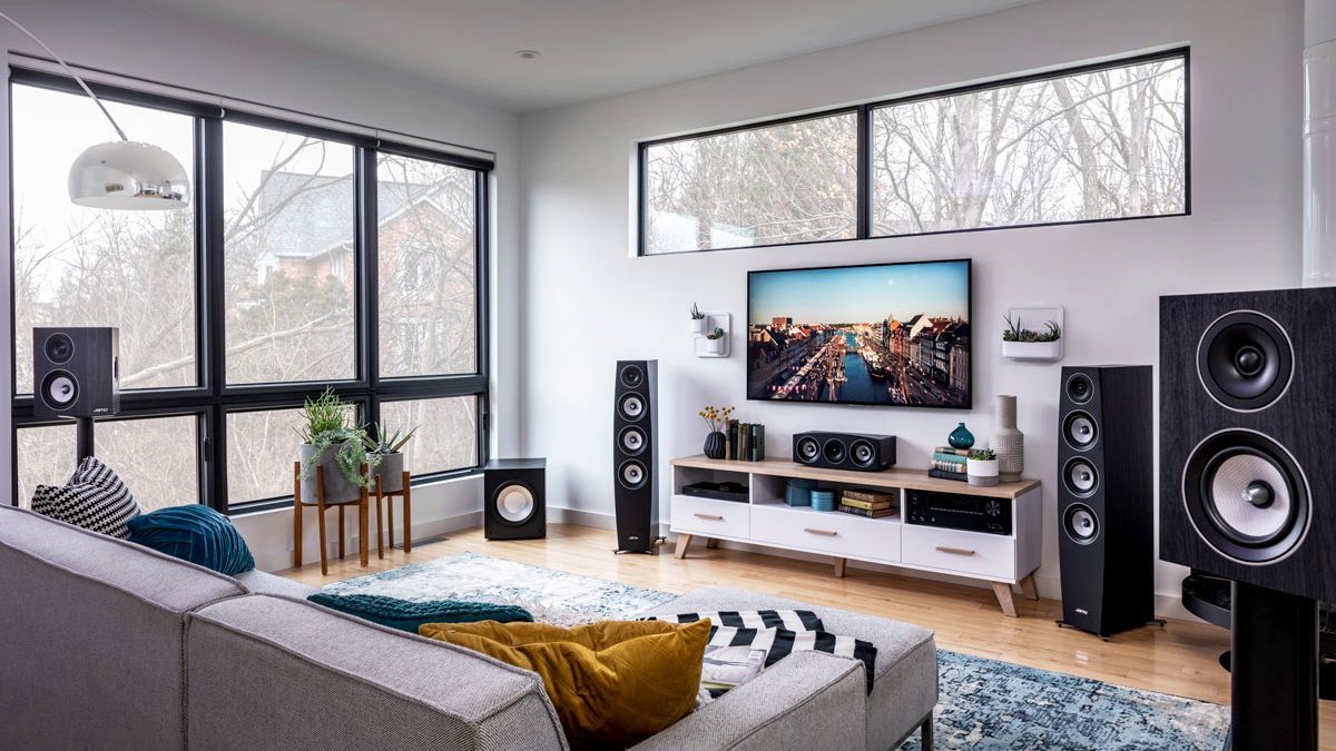 Лучшие акустические системы для домашнего кинотеатра в 2025 году Лучшие акустические системы для домашнего кинотеатра в 2025 году