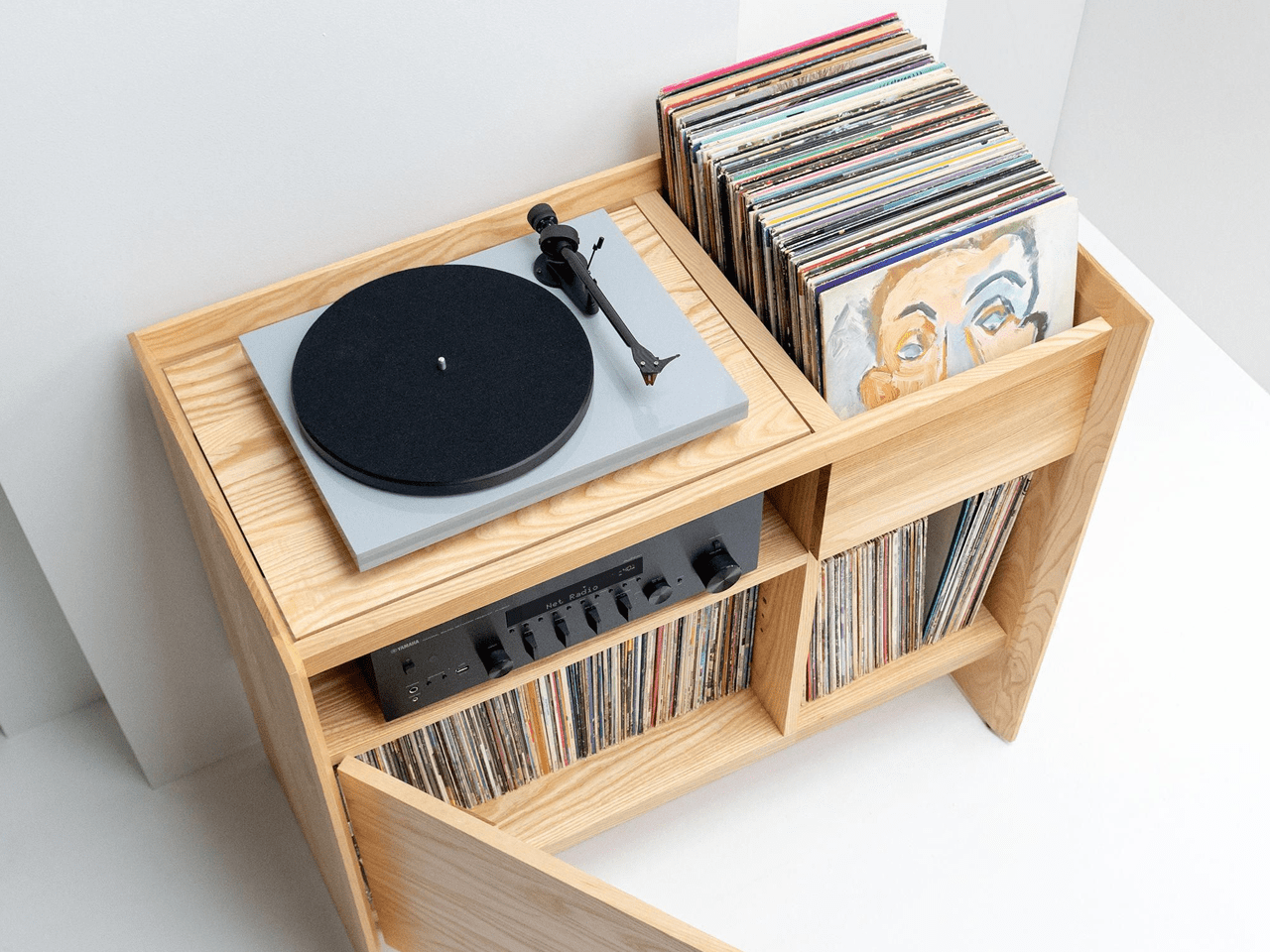 Как выбрать виниловый проигрыватель для новичка? Как выбрать виниловый проигрыватель для новичка?