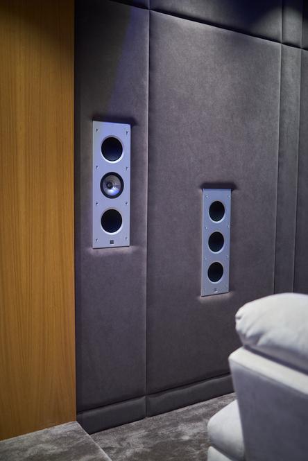Домашний кинотеатр (KEF, Marantz + Optoma) Домашний кинотеатр (KEF, Marantz + Optoma)