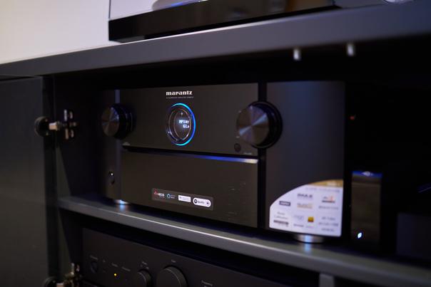 Домашний кинотеатр (KEF, Marantz + Optoma) Домашний кинотеатр (KEF, Marantz + Optoma)