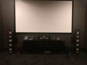 4К- кинотеатр с системой 7.2 на Polk Audio 4К- кинотеатр с системой 7.2 на Polk Audio