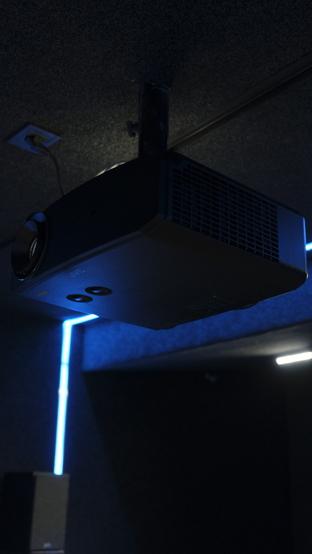 Домашний кинозал Polk и JVC