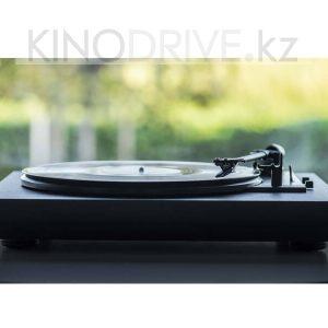 Виниловый проигрыватель Pro-Ject A1 OM10 Черный