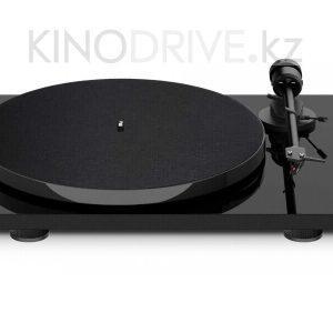 Виниловый проигрыватель Pro-Ject Е1 Phono High Gloss ОМ5е UNI Черный