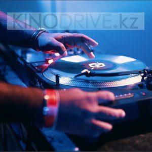 Виниловый проигрыватель TECHNICS SL-1200MK7EG Серебро